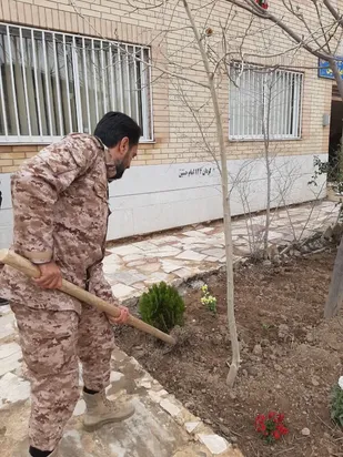 کاشت نهال بمناسبت روز درختکاری، هر نهال به نام یک شهید