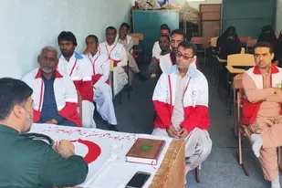 فرزندان ما با الگوبرداری از شهدا از نظام جمهوری اسلامی دفاع کنند