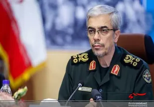 وزیر دفاع جمهوری خلق چین با سرلشکر باقری دیدار کرد