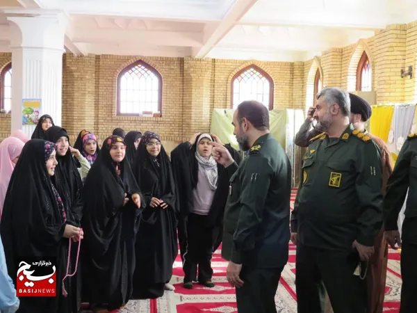 حضور فرمانده سپاه قدس گیلان در جمع معتکفین