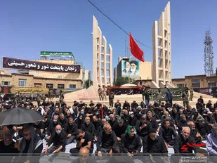 نماز ظهر عاشورا در مناطق مختلف استان زنجان اقامه شد