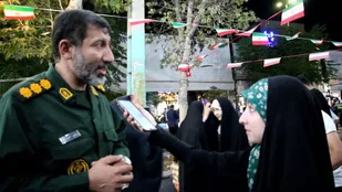 نمایشگاه پایگاه&zwnj;های اسوه بسیج در تاکستان افتتاح شد