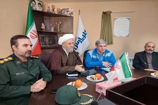 سیطره کذایی آمریکا با پیروزی انقلاب در ایران شکسته شد