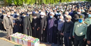 مراسم تشییع شهید فرامرز بهروان در دزفول برگزار شد