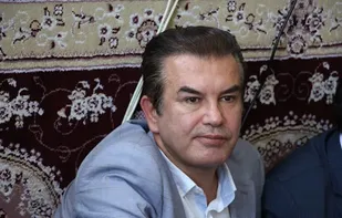 اسطوره فوتبال کشور از زادگاه پدری اش حمایت کرد