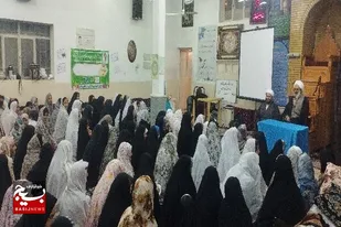 همه عشق پدر و مادر دیدن سربلندی فرزندان است