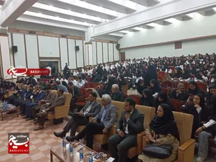 اجرای ویژه برنامه روز پرستار در واحد پرستاری دانشگاه آزاد اسلامی قم