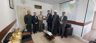 تجلیل از امیر فولادی به مناسبت روز ارتش