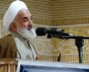 حفظ انقلاب اسلامی در گرو انقلابی ماندن و انقلابی رفتار نمودن همه ما است.