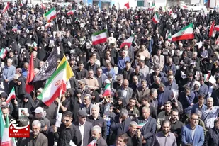 مراسم بیعت با رهبر معظم انقلاب آیت الله سید مجتبی خامنه&zwnj;ای در شهر کرمان
