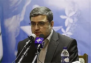 اساتید قرآن سرمایه ملی هستند