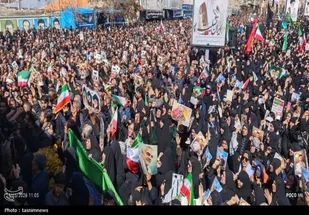 قهرمانان واقعی این سرزمین شهدا هستند؛ در داستان&zwnj;ها و افسانه&zwnj;ها نگردید