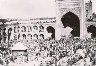 زمینه شکل&zwnj;گیری قتل&zwnj;عام مسجد گوهرشاد / چالش حجاب از چه زمانی ایجاد شد؟