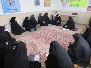کارگاه آموزش سبک زندگی اسلامی در تفت/والدین برای زمان فراغت فرزندان برنامه داشته باشند