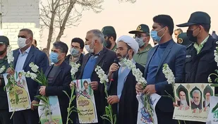 تصاویر | عطرافشانی و تجدید میثاق با شهدای شهرستان برخوار