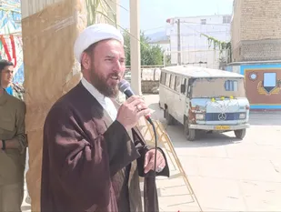 نسل امروز ادامه&zwnj;دهنده راه شهیدان است/جوانان و نوجوانان حضور فعال در جبهه ها داشتند