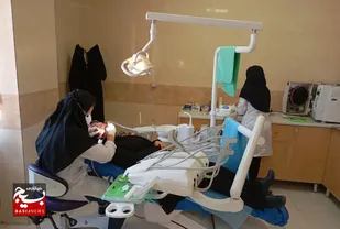 جهادی&zwnj;های علوم پزشکی ساوه تمام قد پای کار مردم
