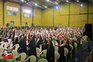 اجتماع بزرگ ۱۳۵۷ نفری دانش&zwnj;آموزان سرخه برپا شد