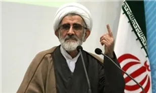مردم کسی را انتخاب کنند که درد مردم را احساس کند