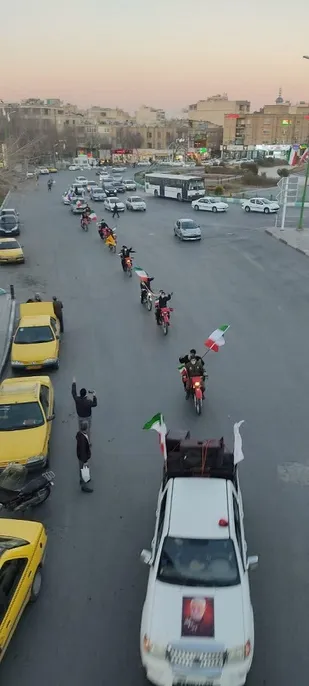 حضور گسترده و پر شور گردان های امام حسین علیه السلام در مراسم یوم الله 22 بهمن