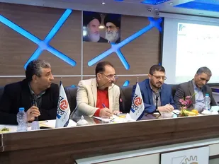 امور مربوط به کسب و کار اتباع   در وزارت کشور متمرکز شده است/ اجحاف دفاتر خدمات سلامت در شهرری   به بعضی اتحادیه ها و کسبه را حتما پیگیری می کنیم