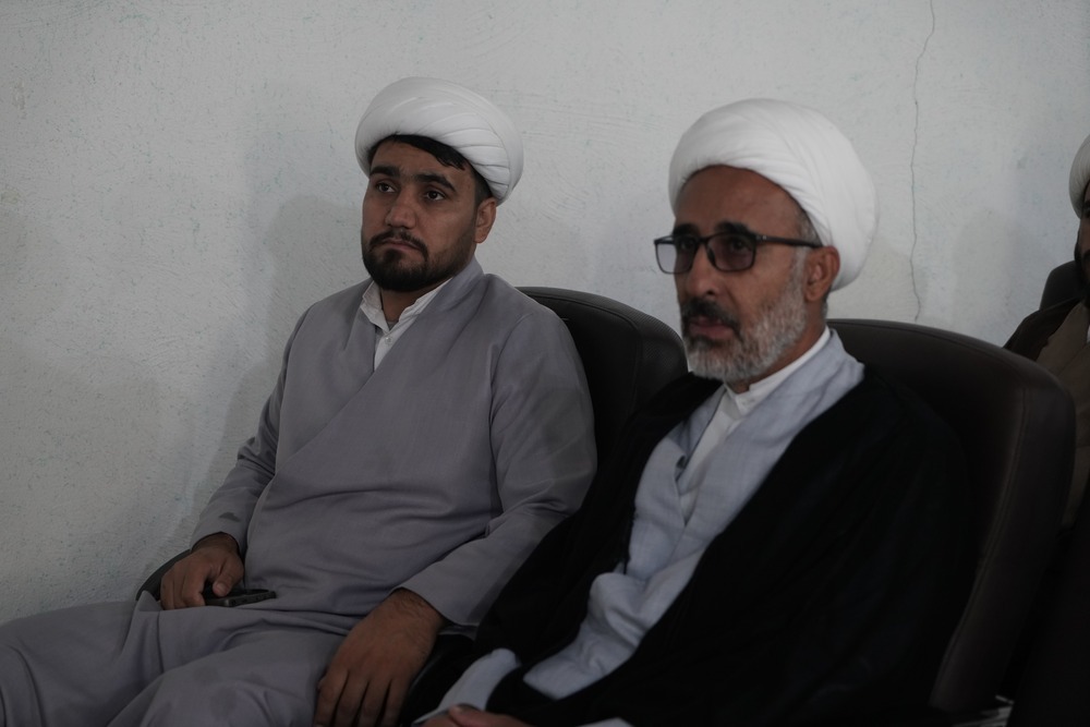 هم اندیشی روحانیون شاغل سپاه فتح و نیروی انتظامی استان/ حجت الاسلام درخشی: نیروی انتظامی رکن اصلی حفظ امنیت در جامعه است