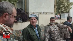 تا زنده ام در مسیر امامین انقلاب حرکت خواهم کرد