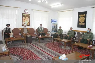 خدمت به اقشار آسیب دیده وظیفه بسیج است
