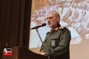 همه مردم و هنرمندان آماده جانفشانی برای کشور هستند