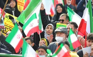 یادداشت| چرا باید در راهپیمایی ۲۲بهمن شرکت کنیم&nbsp;