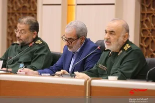 معلمان در قلب نبرد پیچیده دشمن ایستاده&zwnj;اند/ تلاش آمریکا جابجایی صحنه نبرد به مدارس و دانش آموزان است