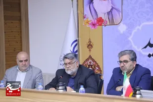 مسئول  سابق خدمات کارکنان سپاه ولیعصر (عج) خوزستان و خدمات کارکنان بسیج مستضعفین کشور ، مدیر عامل سازمان همیاری شهرداری های استان  شد