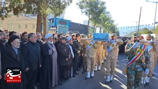 هم&zwnj;مسیر با لاله&zwnj;های فاطمی/ اجتماع عزاداران فاطمی در بیرجند