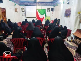 جایگاه مادران در ایجاد آرامش روانی خانواده، طی دوران جنگ بسیار مهم و حیاتی است
