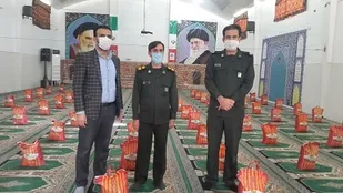 توزیع 300 بسته معیشتی بین نیازمندان شهرستان لنده