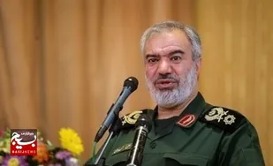 دشمن برای همراه کردن مردم ایران به التماس افتاده است