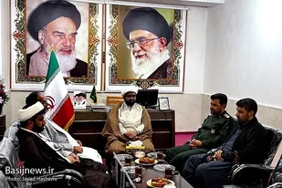 در دفاع مقدس با بهره گیری از تفکرات بسیج دوران افتخار آمیزی را رقم زدیم