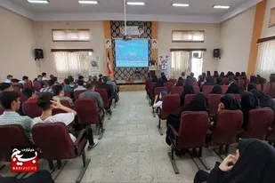 جشن غدیر رای اولی&zwnj;ها در آموزش و پرورش میانه برگزار شد