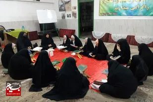 سفره افطار ویژه نوجوانان بسیجی سرخه پهن شد
