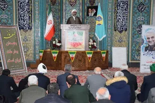مردم کشور ما با حضور با شکوه در انتخابات خواری و خفت را برای دشمنان رقم خواهند زد