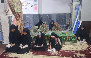برگزاری مراسم پرفیض هیئت هفتگی و قرائت دعای توسل در پایگاه فاطمه الزهرا (س) بندرعباس
