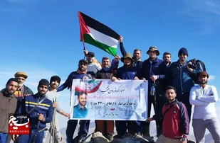 صعود کوهنوردان سپاه قم به مرتفع&zwnj;ترین قله استان