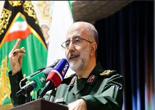 کنگره های شهدا حرکتی امیدآفرین در مقابل جنگ نرم دشمنان است