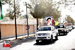 رژه موتوری و خودروئی ادارات و نهاد&zwnj;های شهرستان بهاباد برگزار شد