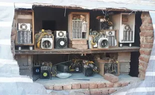 كشف 44 دستگاه استخراج رمز ارز غیرمجاز در آذرشهر