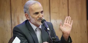 اقتصادی که منشا آن خارج از کشور باشد دردی را از کشور دوا نمی کند/اقتصاد عاریتی پیشرفت کشور را تامین نمی کند