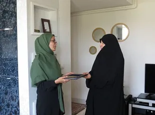 سربازانی که&nbsp; فداکارانه و مقاوم&nbsp; در جبهه مقابله با کرونا ایستاده اند