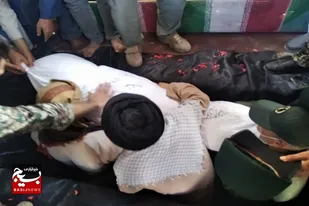 تدفین پیکر مطهر شهید گمنام در ناحیه مقاومت بسیج سپاه شهرستان زاهدان