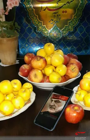 توزیع میوه بین نیازمندان و فقرا محله فاز 3 بهارستان