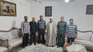 دیدار باخانواده محترم شهید مدافع حرم حاج رضا ملایی در آغاجاری
